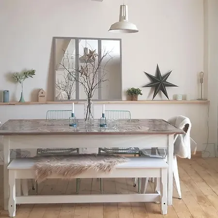 Bel Appartement, 2 Chambres, Centre Thiers